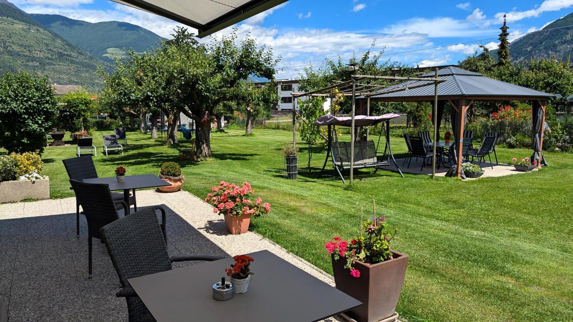 Residence Ortlerhof Prato allo Stelvio Luaran gambar