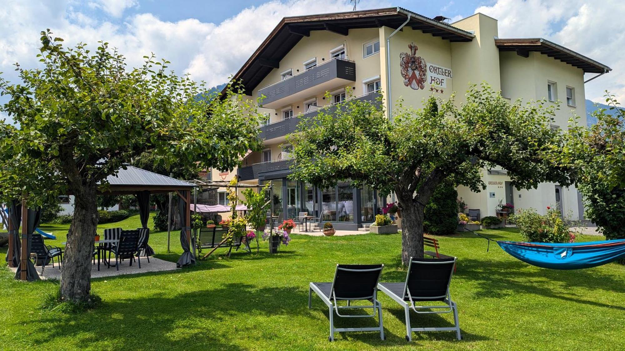 Residence Ortlerhof Prato allo Stelvio Luaran gambar